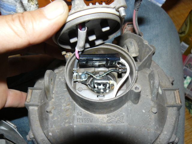 整備52】プレオフォグランプ 取付+ポジションLED化 その4 | ~自動車部品の専門